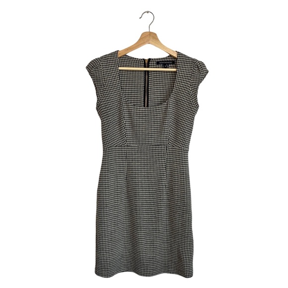 SOLD French Connection Houndstooth Dress - Picture 2 of 13